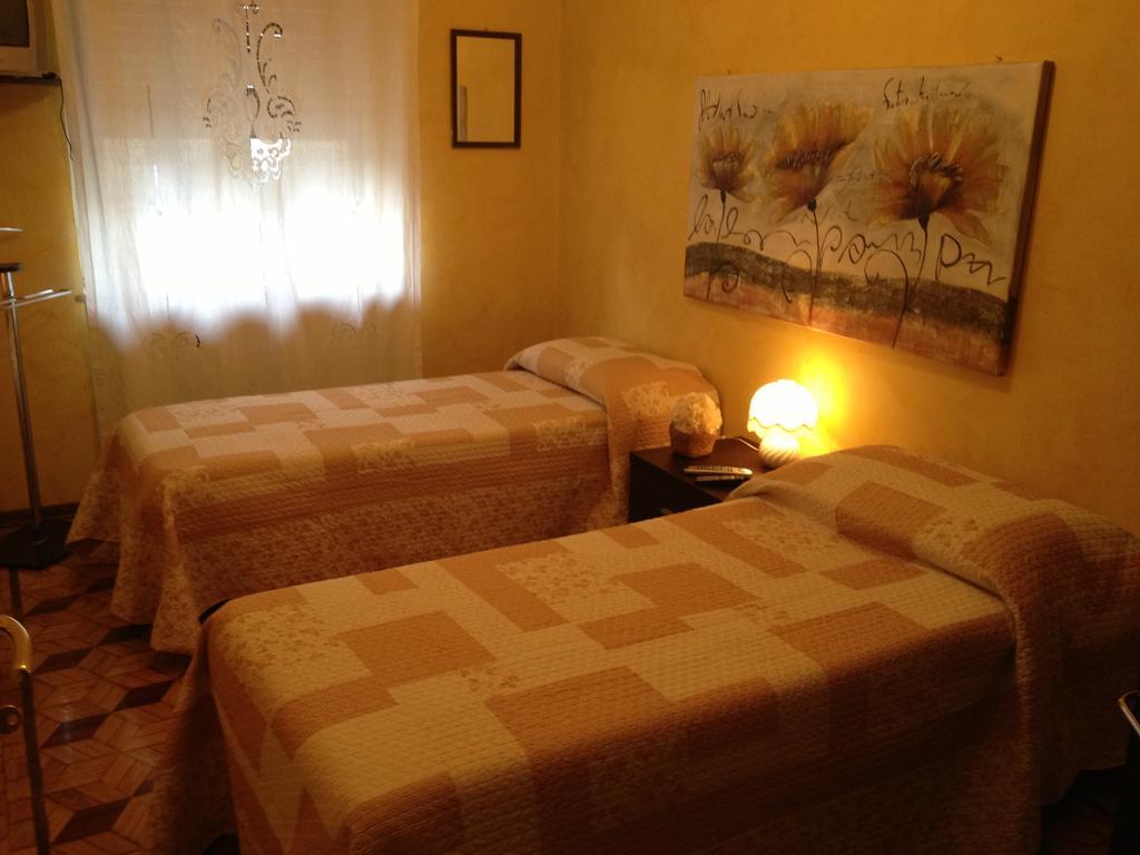 Appartamenti Del Corso Cuneo Rom bilde